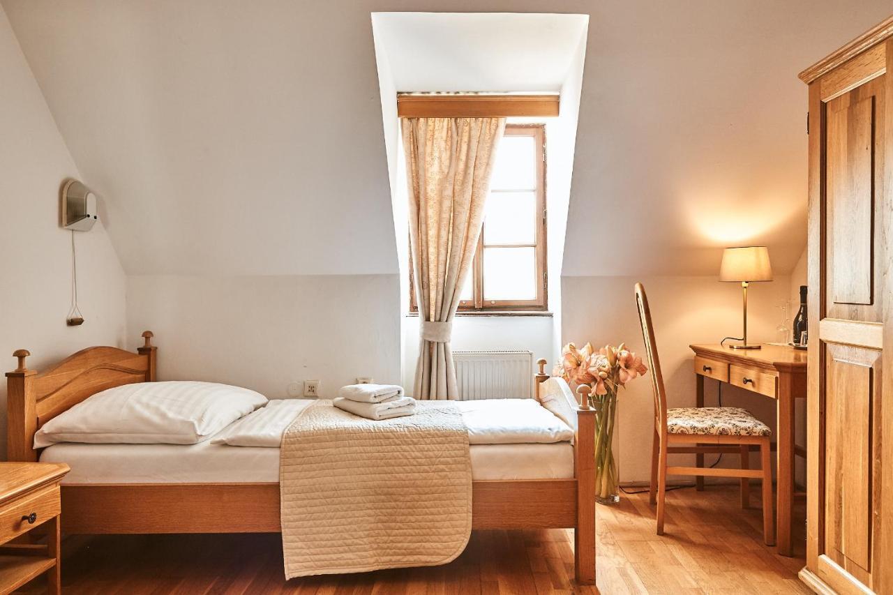 Hotel Salamander - Garni Banská Štiavnica Εξωτερικό φωτογραφία