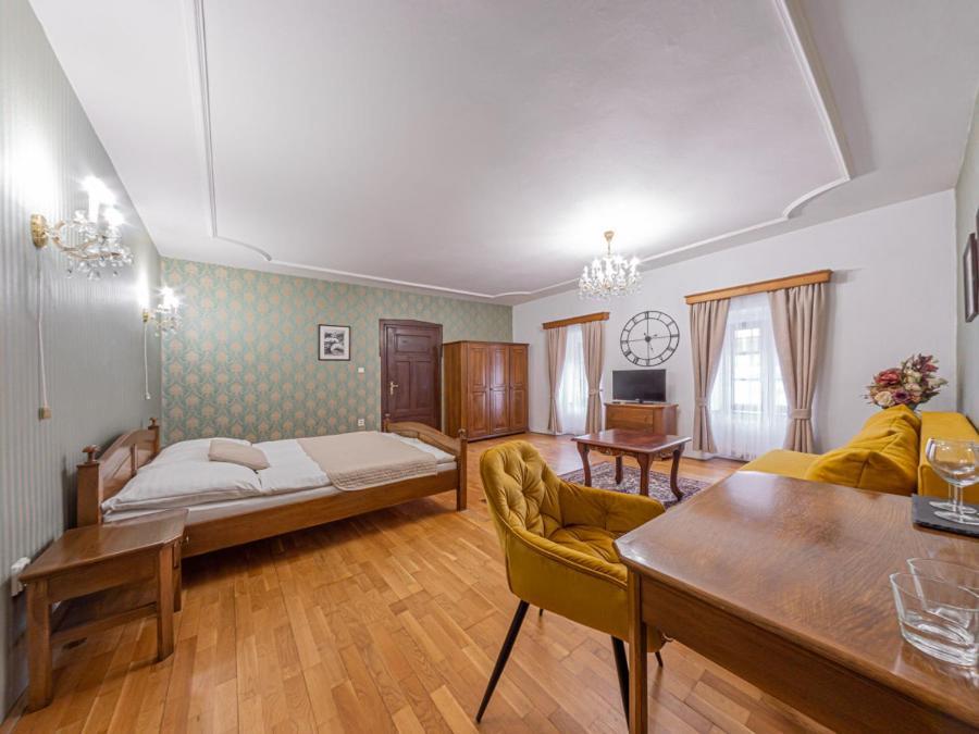 Hotel Salamander - Garni Banská Štiavnica Εξωτερικό φωτογραφία