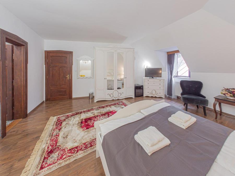 Hotel Salamander - Garni Banská Štiavnica Εξωτερικό φωτογραφία