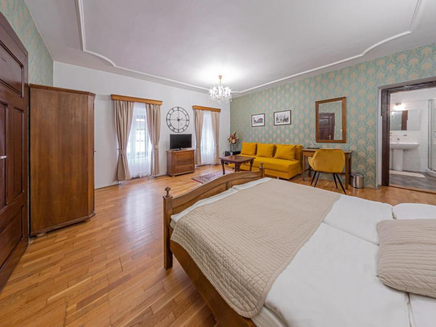 Hotel Salamander - Garni Banská Štiavnica Εξωτερικό φωτογραφία