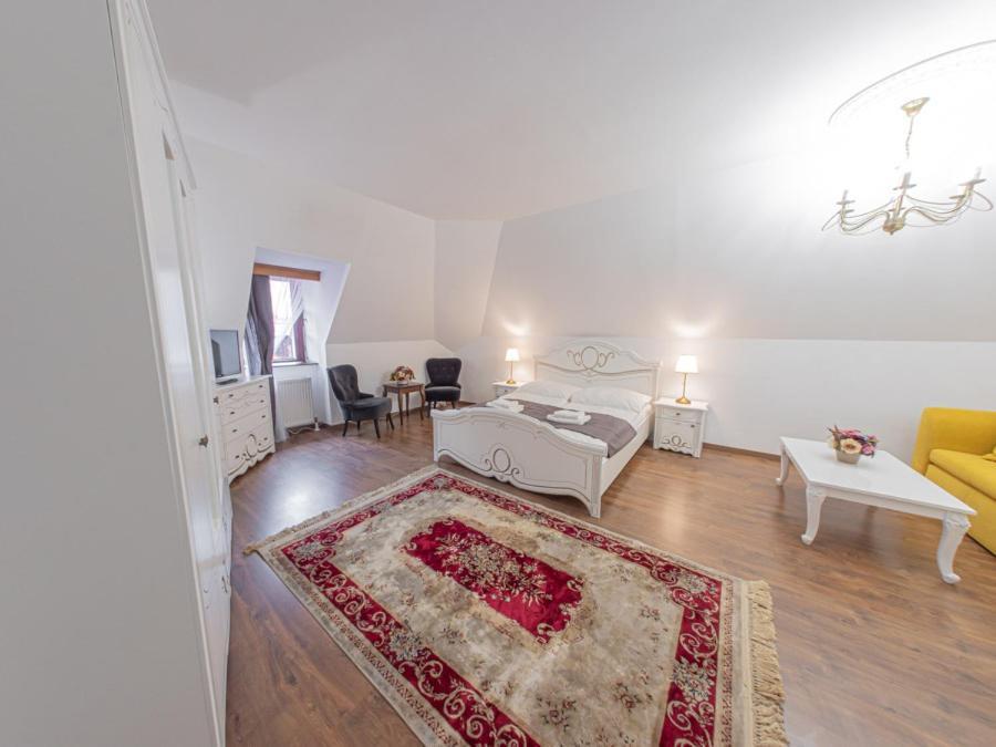 Hotel Salamander - Garni Banská Štiavnica Εξωτερικό φωτογραφία